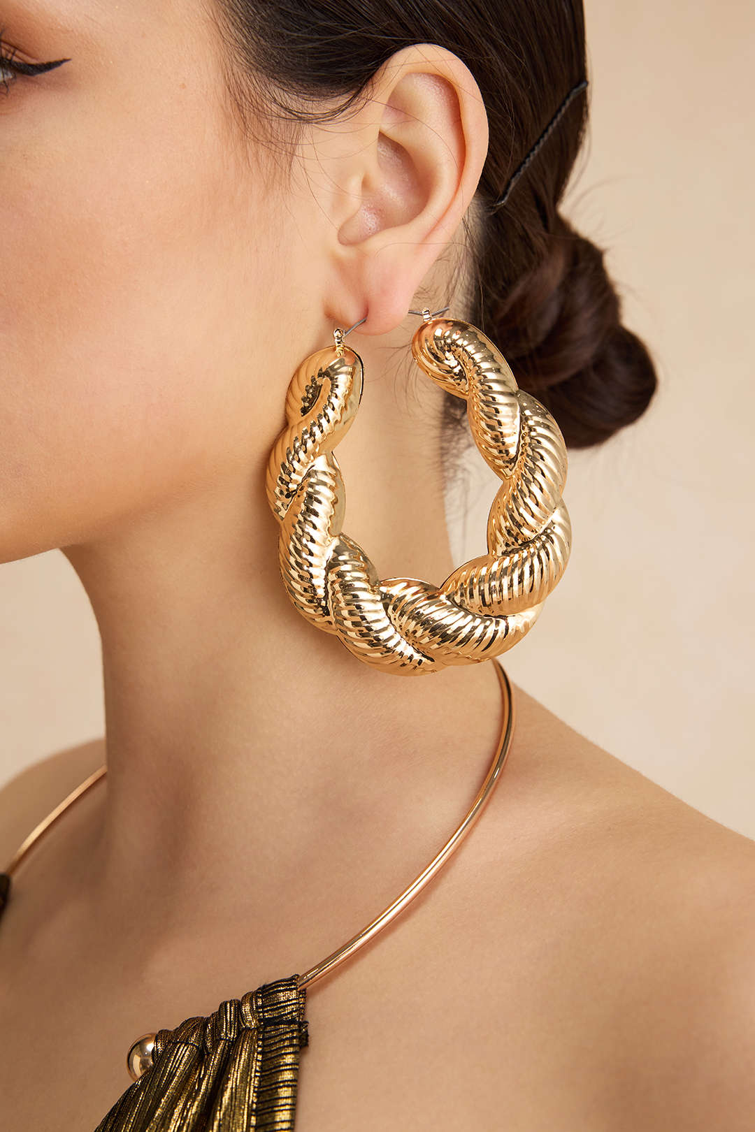 Valeria Twist Earrings