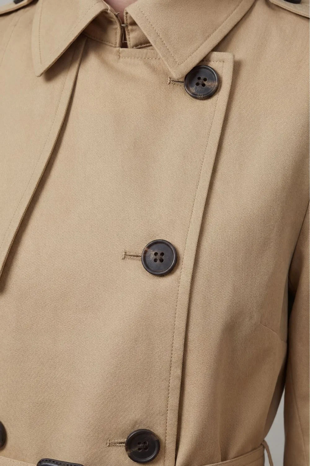 Célianne | Belted Double-Breasted Trench Coat