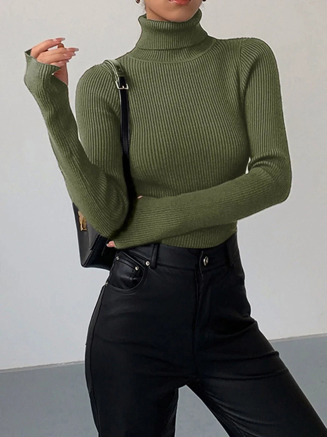 Women's Ribbed Lightweight Knit Turtleneck – Perfect for the Office – BN