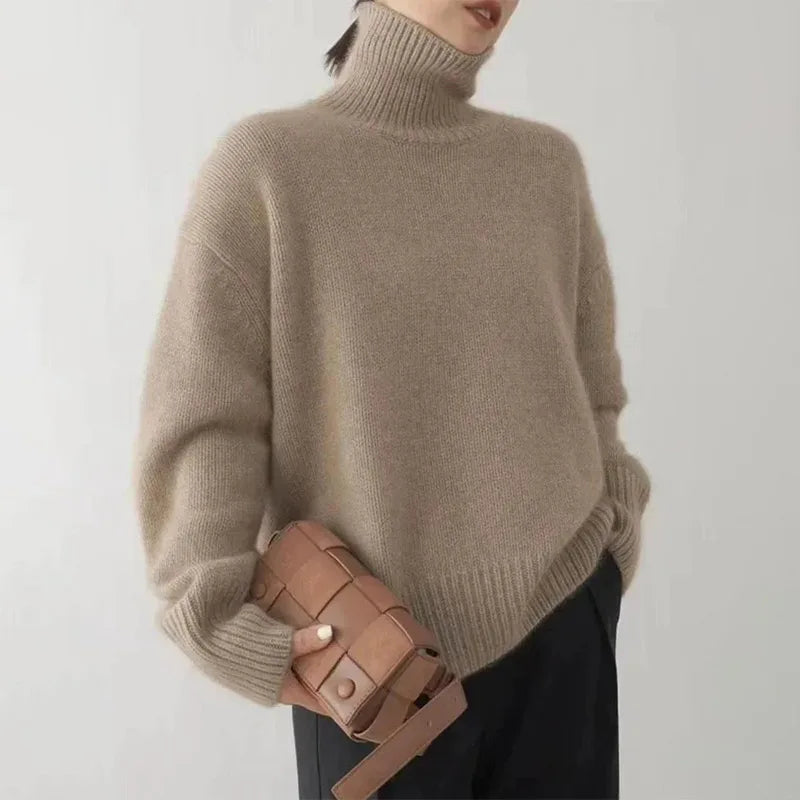 Women's Classic Winter Polyester Turtleneck - BN