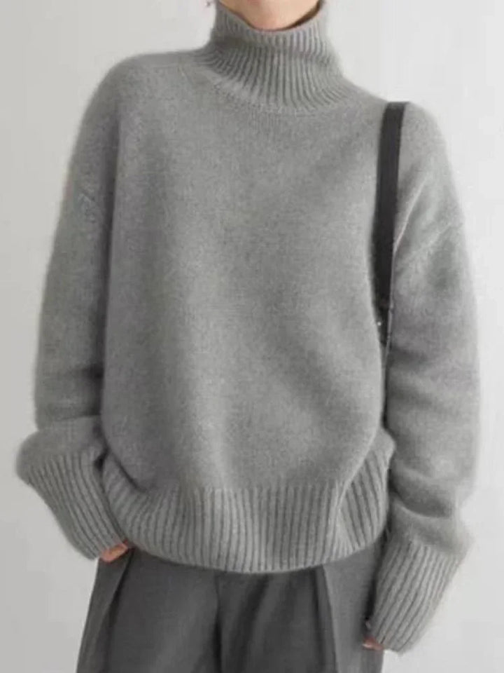 Women's Classic Winter Polyester Turtleneck - BN