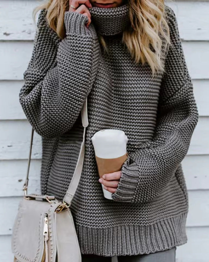 Women's Classic Winter Turtleneck - BN