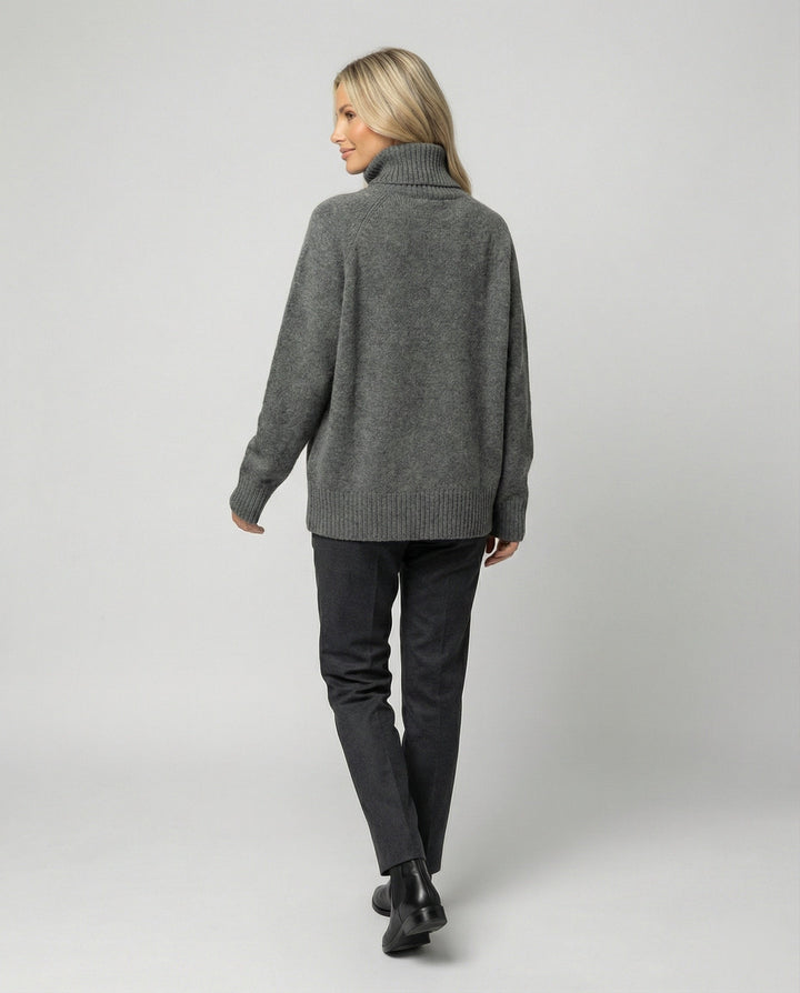 Women's Cozy Knitted Turtleneck - Casual Style - BN