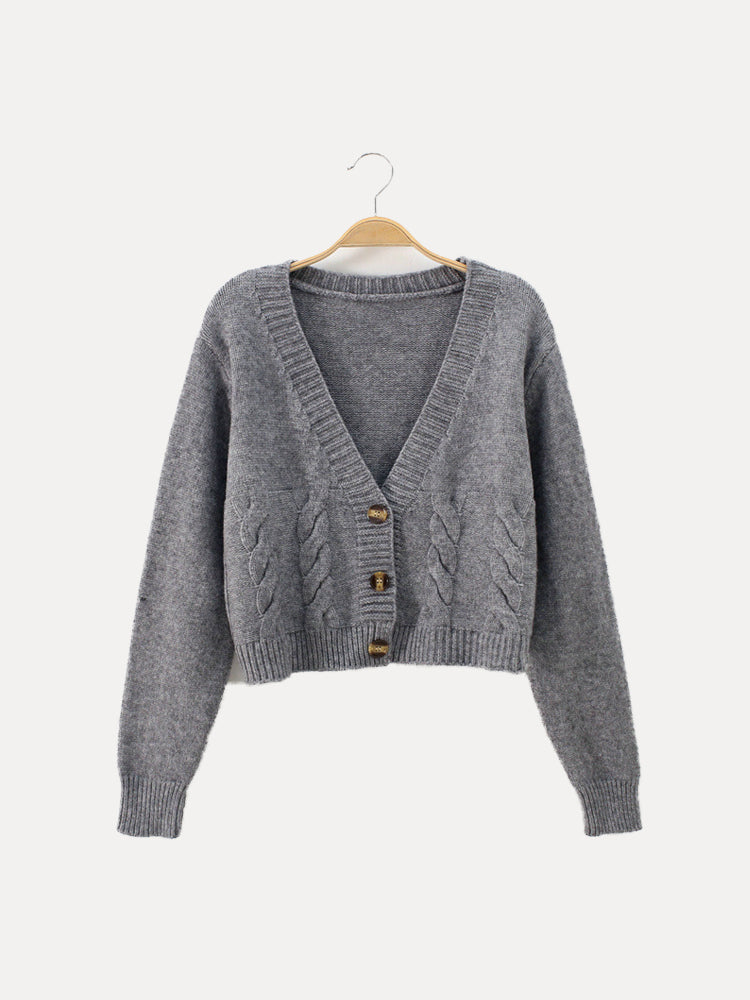Women's Cropped Cable Knit Cardigan with Horn-Style Buttons – Casual – BN