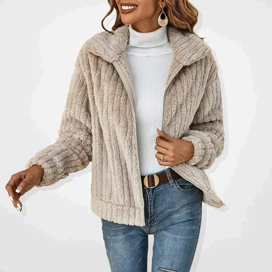 Women's Winter Fleece Teddy Gilet with Collar and Zip – BN