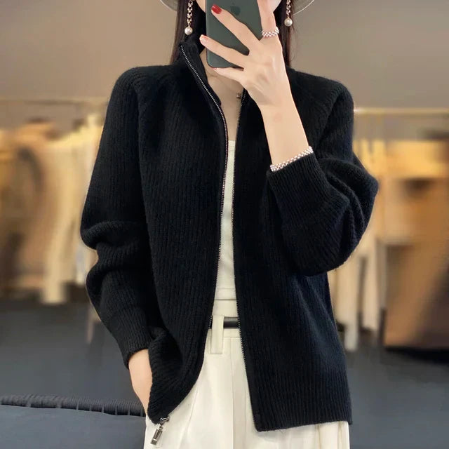 Cozy Women's Oversized Wool Cardigan – Winter Collection – BN