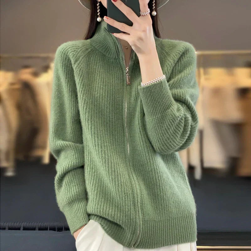 Cozy Women's Oversized Wool Cardigan – Winter Collection – BN