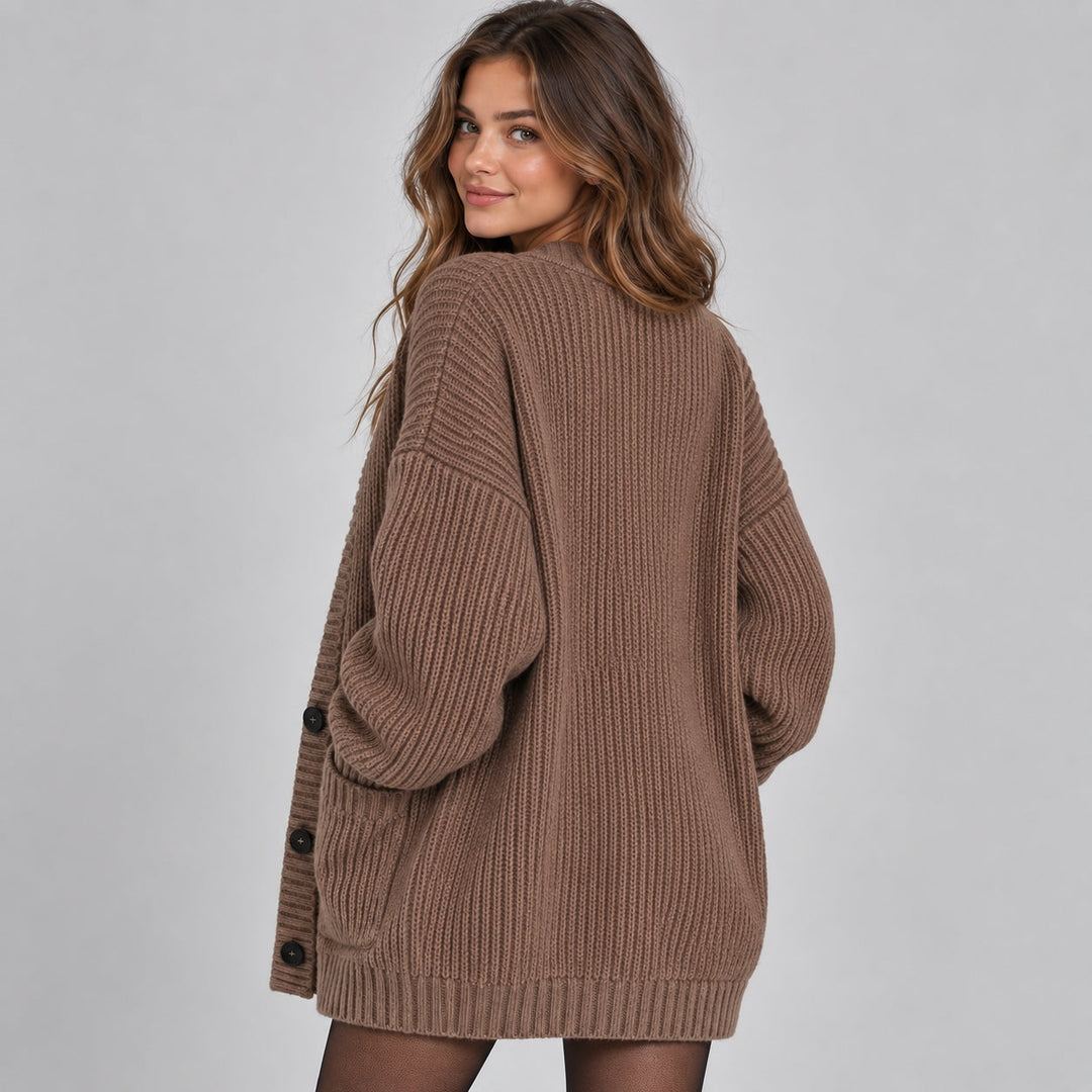 Women's Oversized Chunky Knit Cardigan with Buttons and Pockets – Casual Style – BN