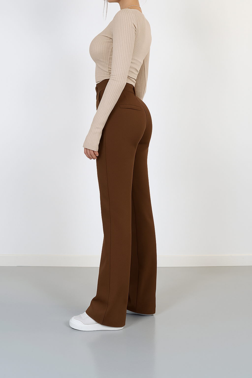 Isolde | High-Waisted Straight-Leg Trousers