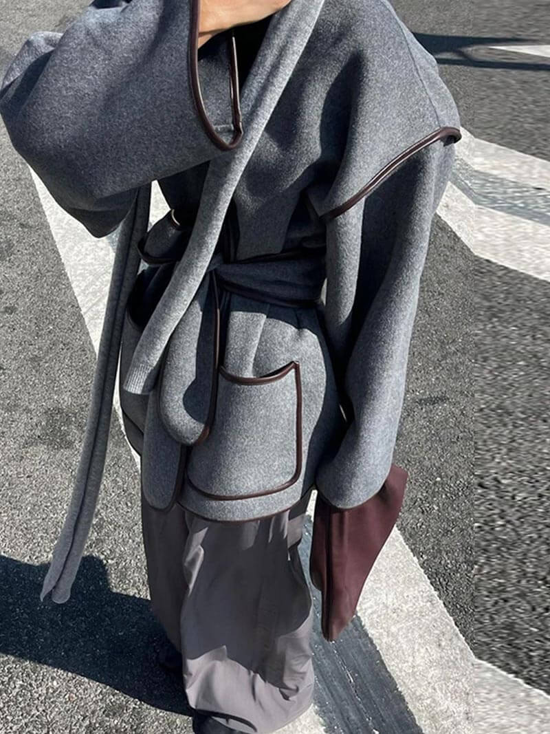 Lenore | Oversized V-Neck Coat with Waistband