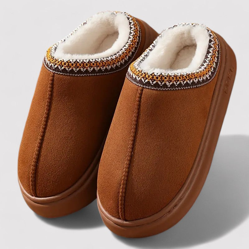 FluffyFeet | Cozy Unisex Slippers with Non-Slip Bottom
