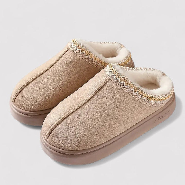 FluffyFeet | Cozy Unisex Slippers with Non-Slip Bottom