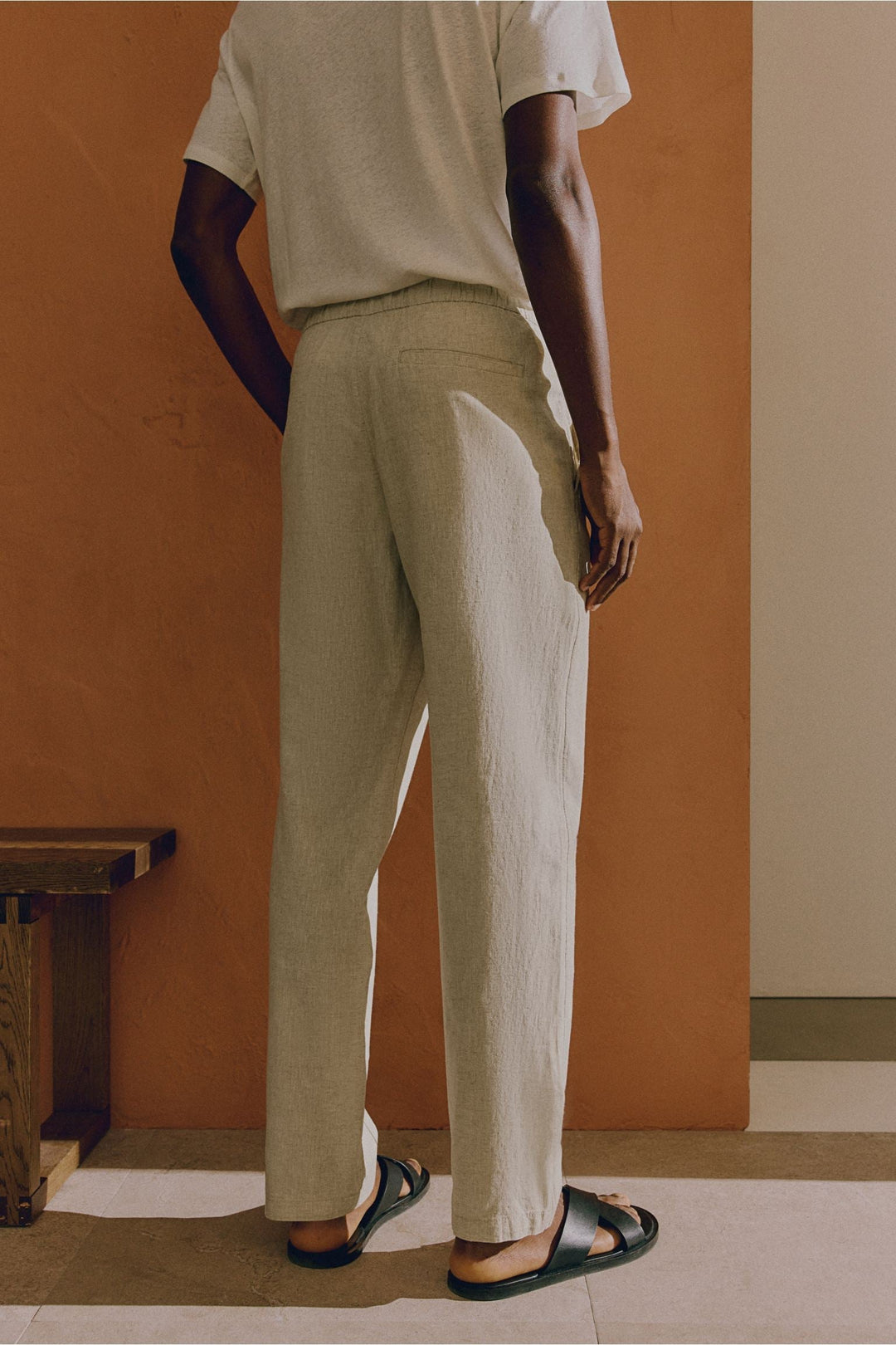 Men's Relaxed Fit Trousers Drawstring Elastic Waist Loose Tapered Casual Everyday Smart-Casual Lounge Halvard