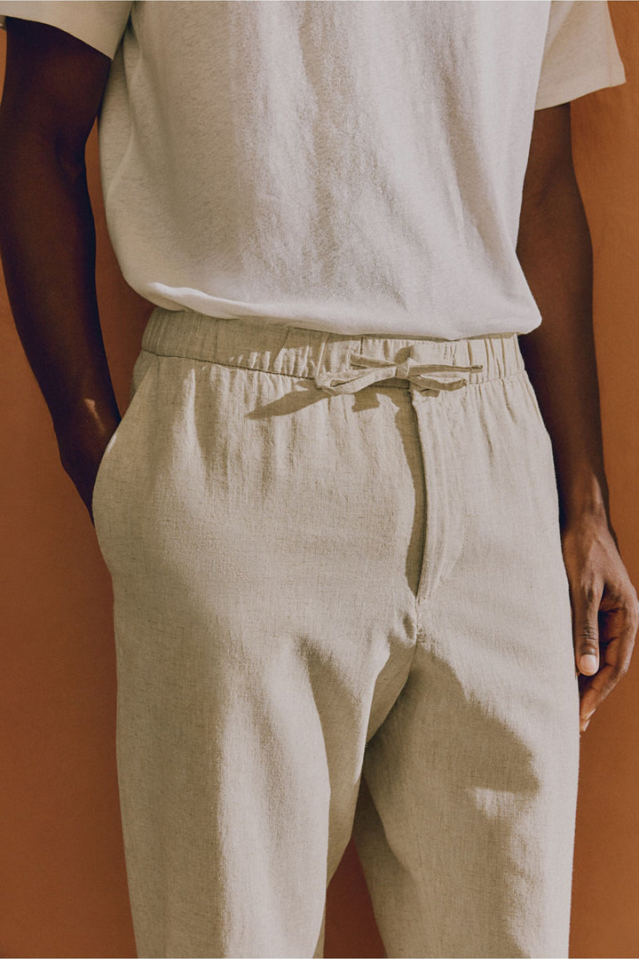 Men's Relaxed Fit Trousers Drawstring Elastic Waist Loose Tapered Casual Everyday Smart-Casual Lounge Halvard