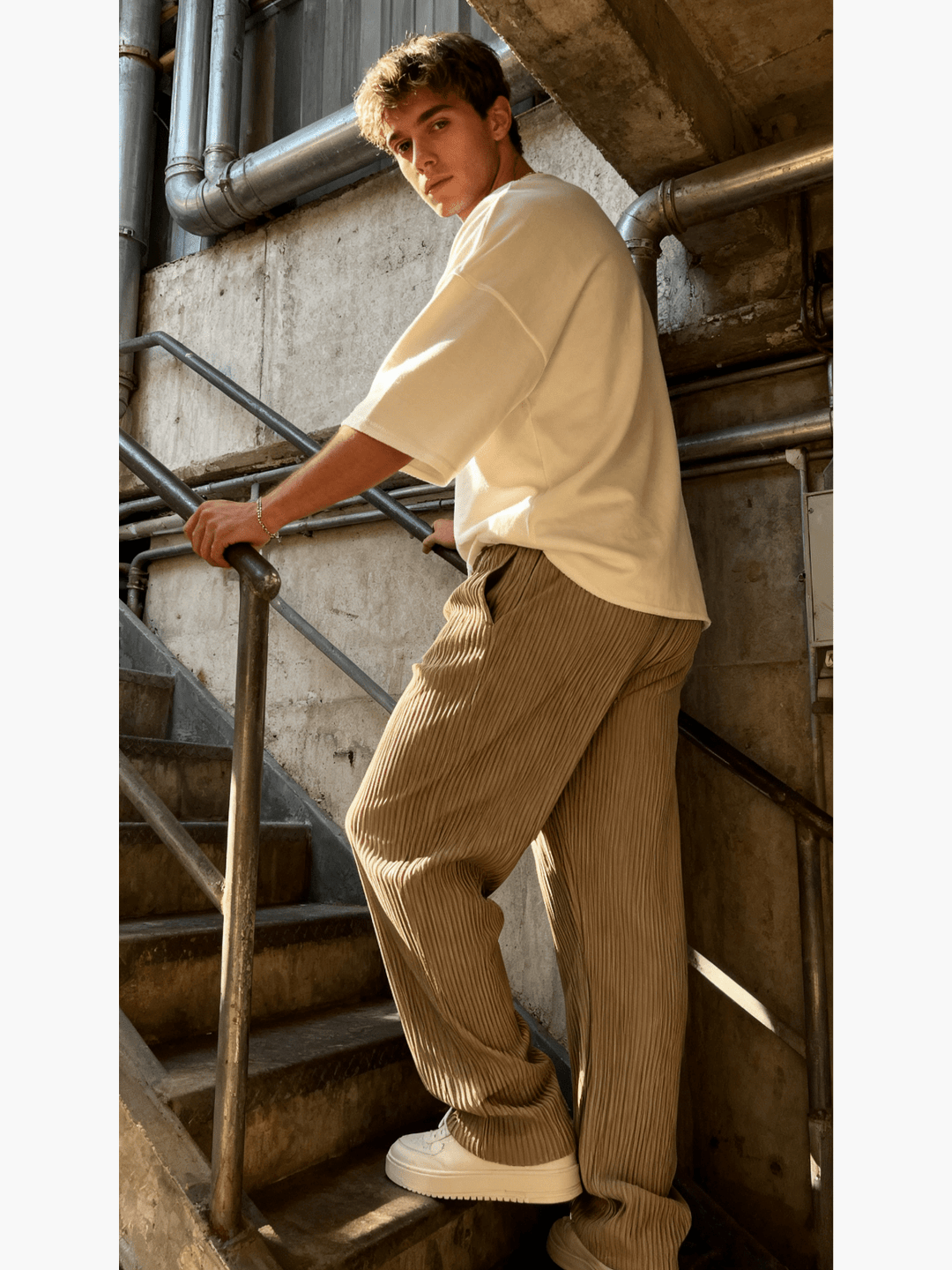 Men's Wide-Leg Pants Baggy Stretch Waist Relaxed Fit Casual Everyday